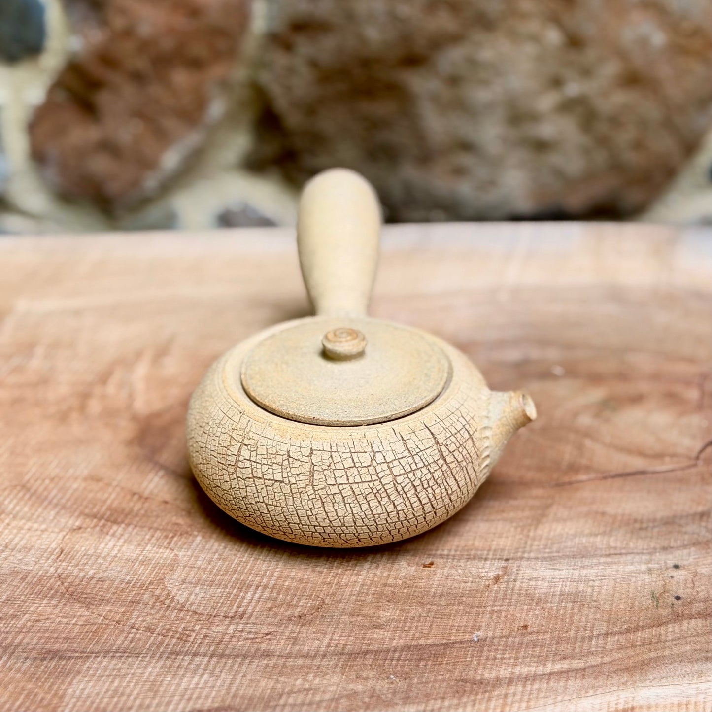 Bark texture side-handle 150ml