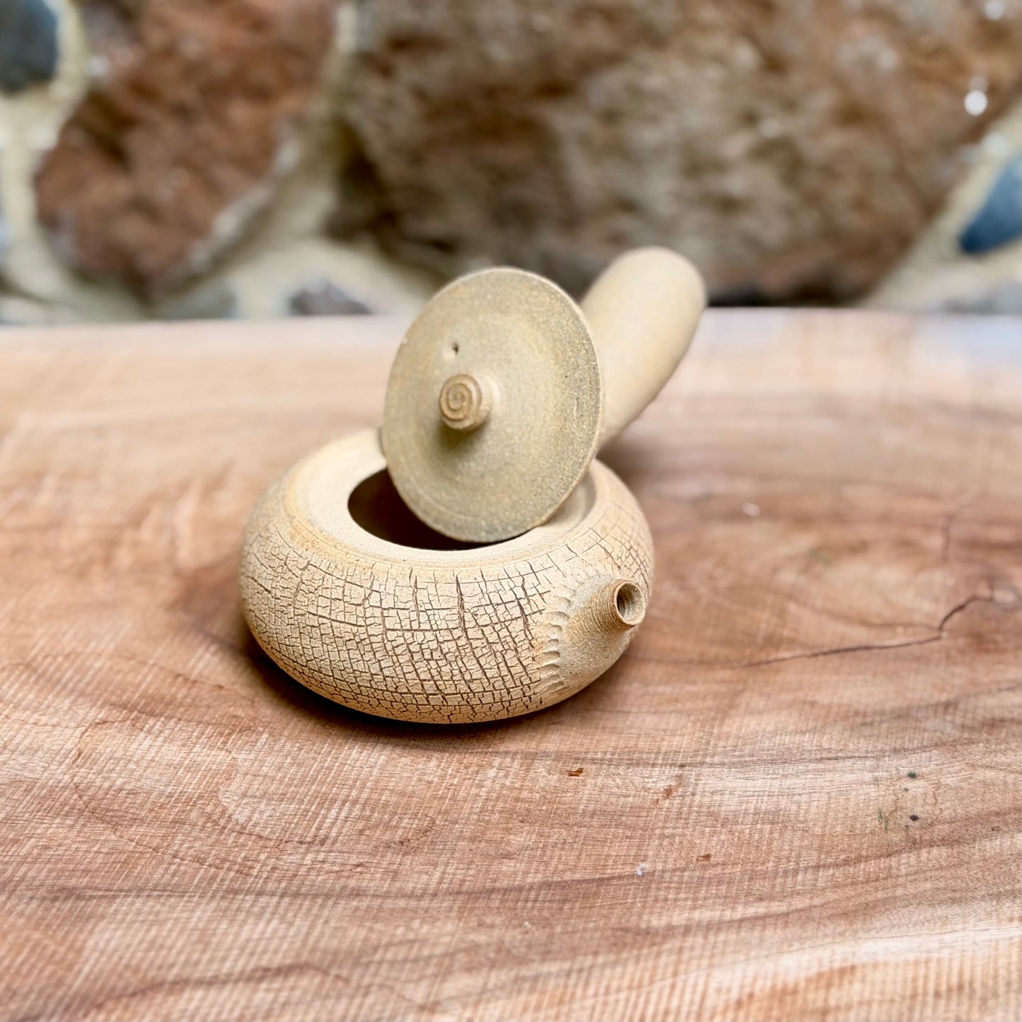 Bark texture side-handle 150ml