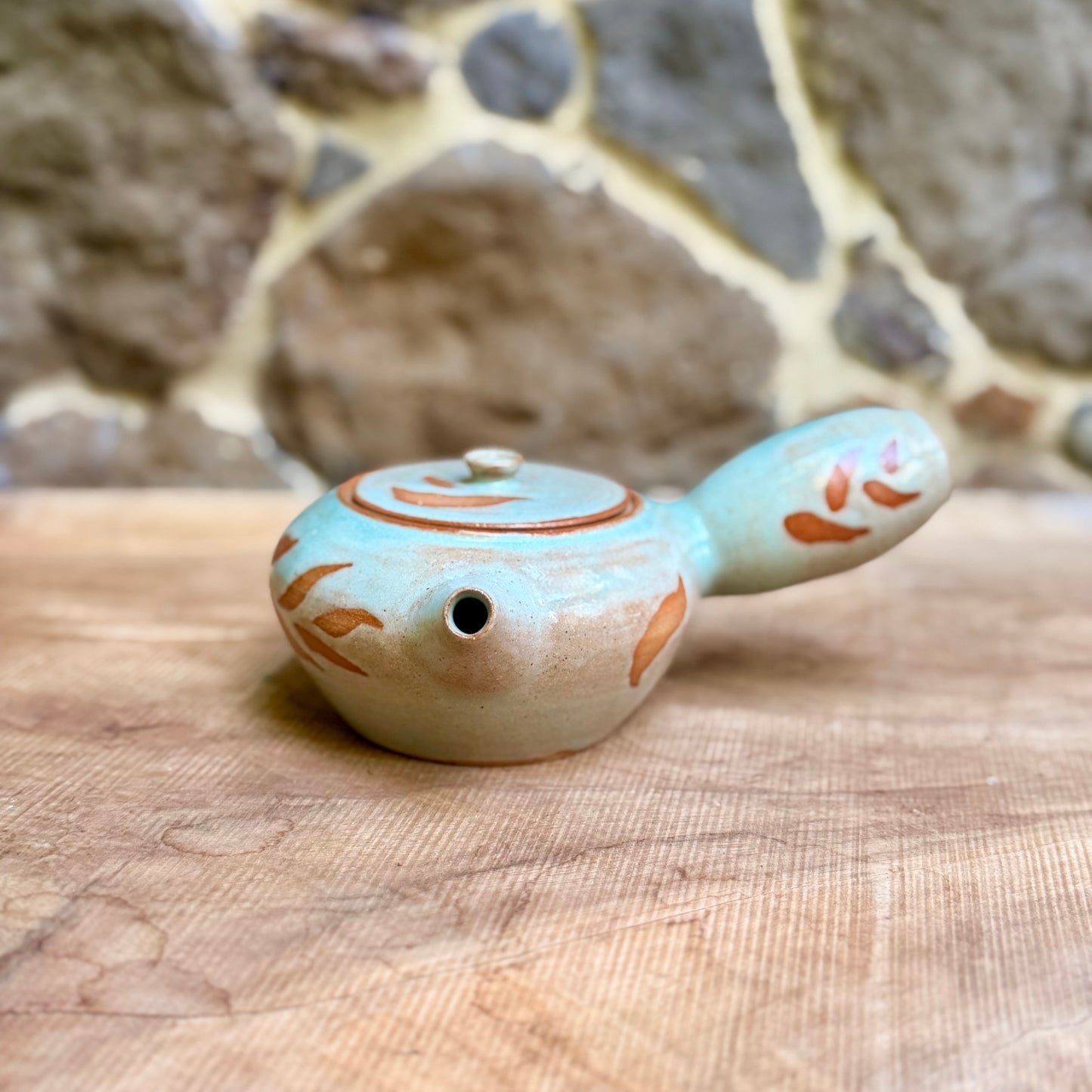 Leaf Motif side-handle 330ml