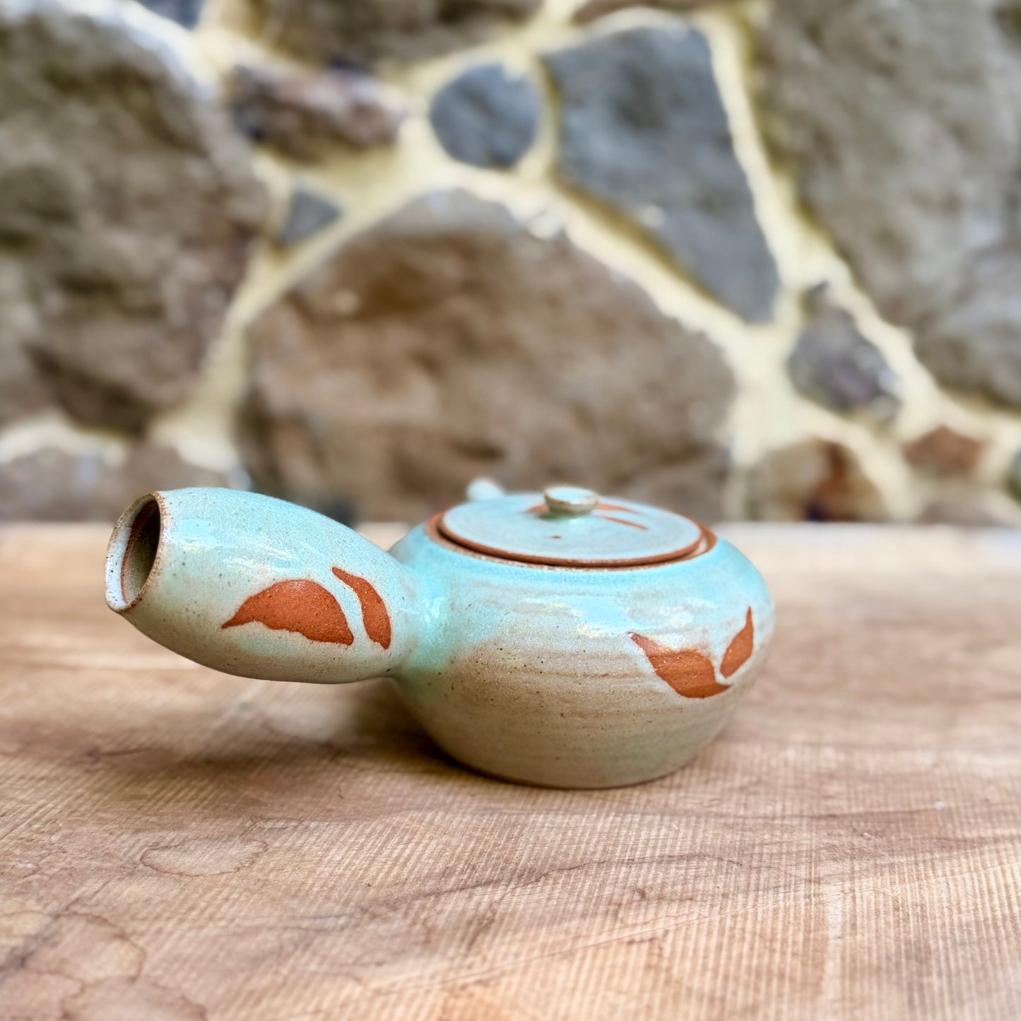 Leaf Motif side-handle 330ml